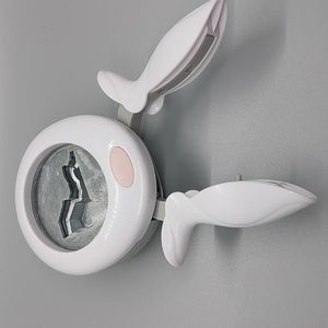 Fiskars Teresa Collins Edition New York Paper Punch